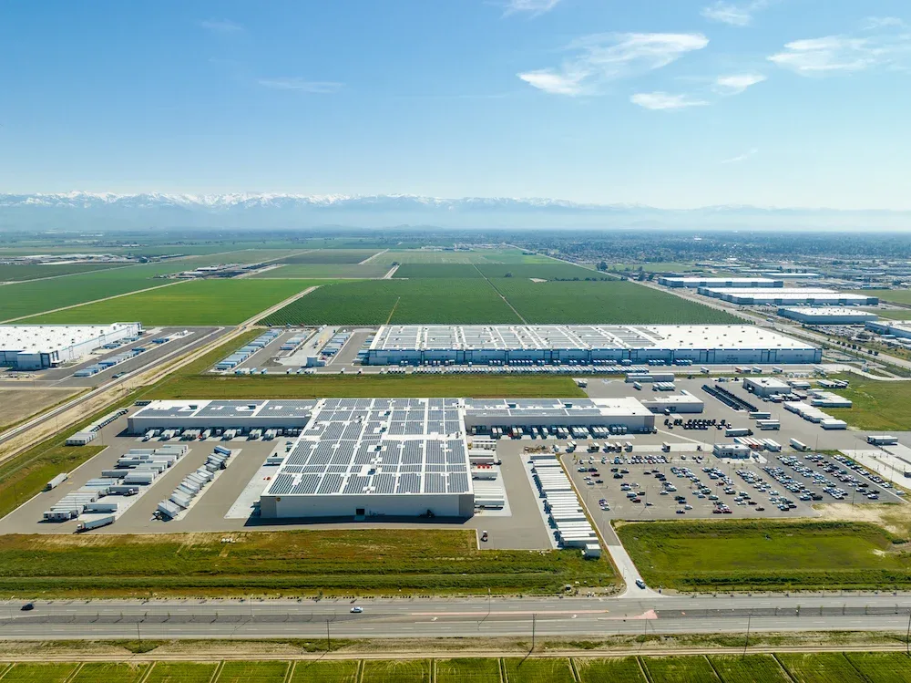 UPS Distribution Center