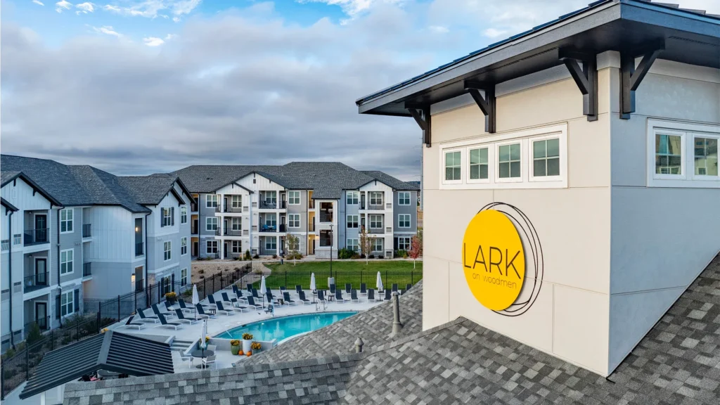 Lark at Woodmen apartments